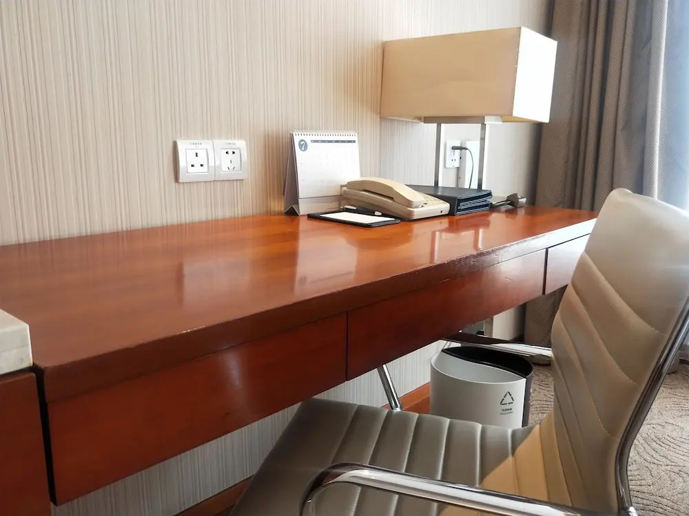 1 Bedroom Suite