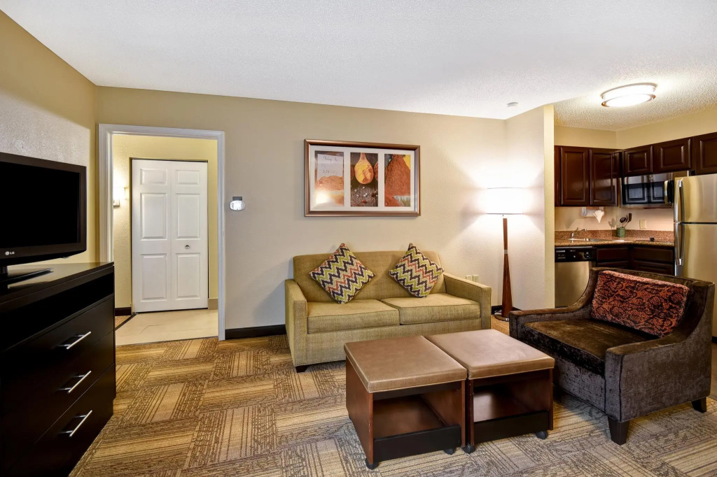 Staybridge Suites Grand Rapids-Kentwood by IHG - Chambres