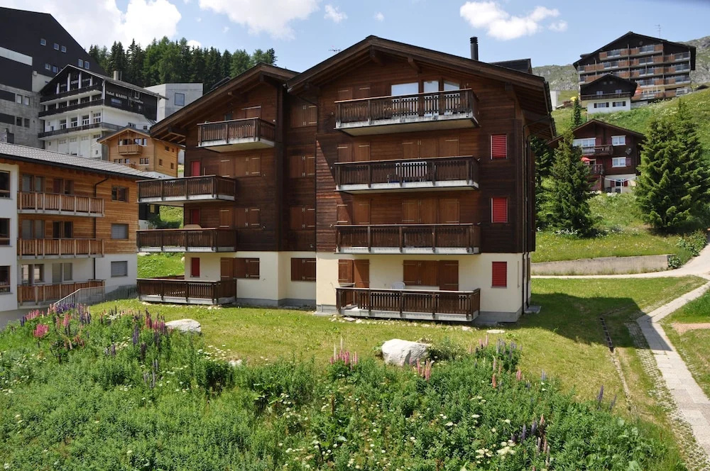 Alpengarten 7