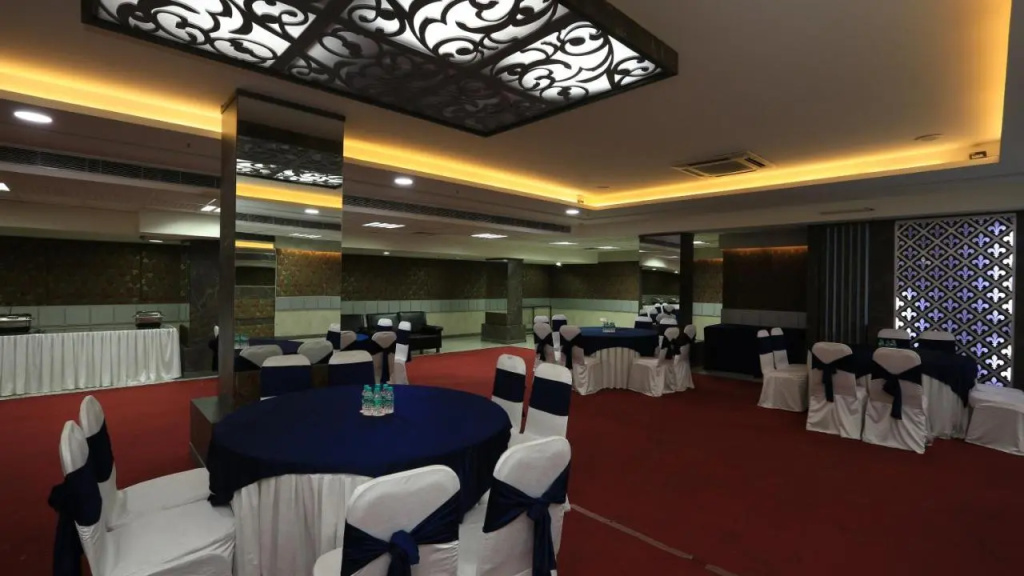 Hotel photo 12