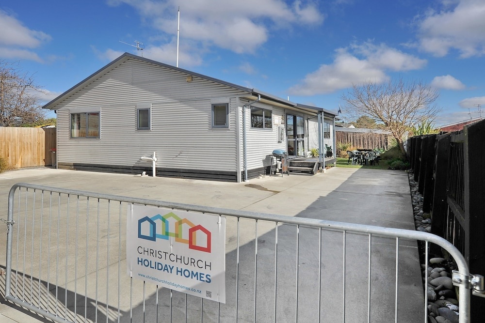 Kea Lodge - Christchurch Holiday Homes