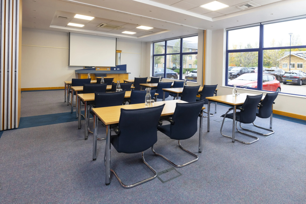 Holiday Inn Express Milton Keynes by IHG - Général