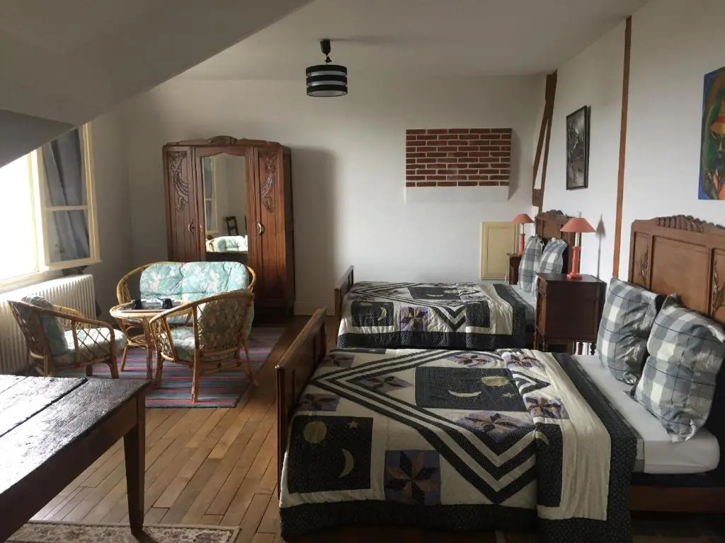 Voir la photo 2 — L'escale Fleurie