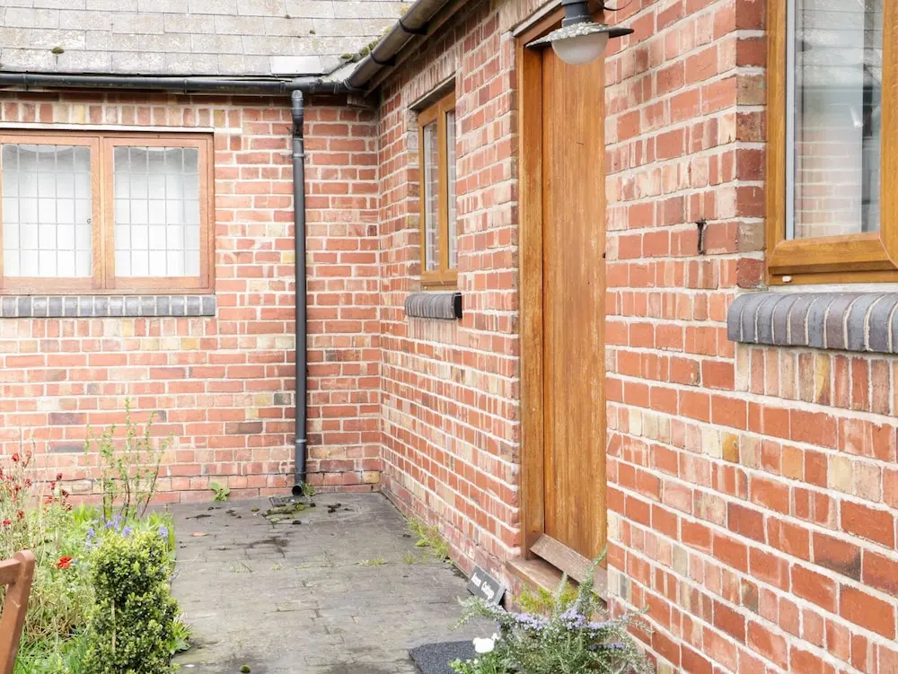 Acorn Cottage 1