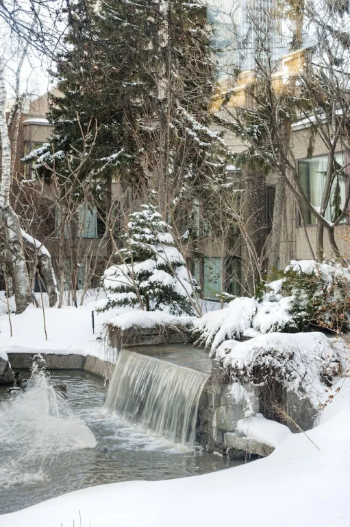 Четырёхместный номер Superior двуспальная кровать в Hotel Bonaventure Montreal