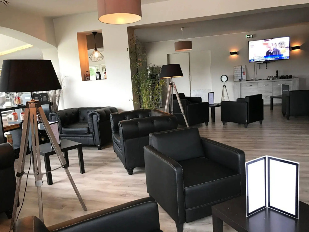Hotel photo 12