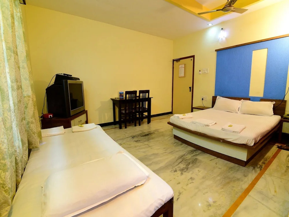 Hotel Ashlesh - Chambres