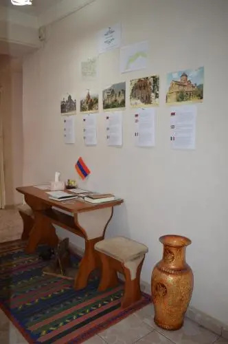 Parisis B&B in Alaverdi - фото 9