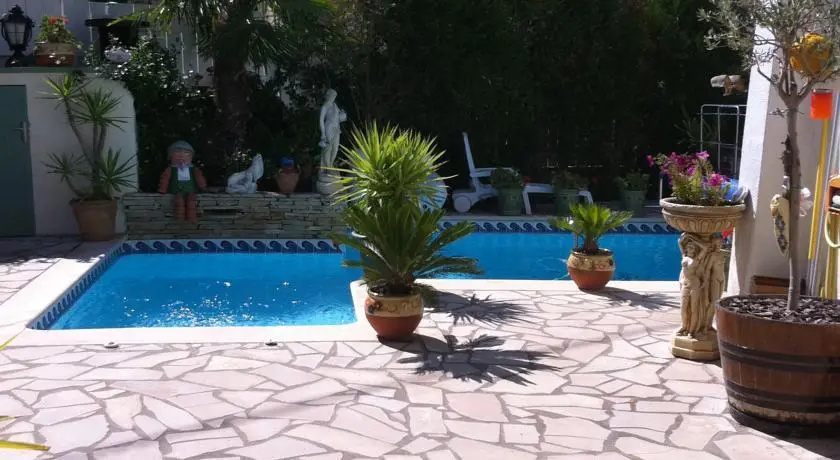 Voir la photo 1 — B&B Villa du Pont