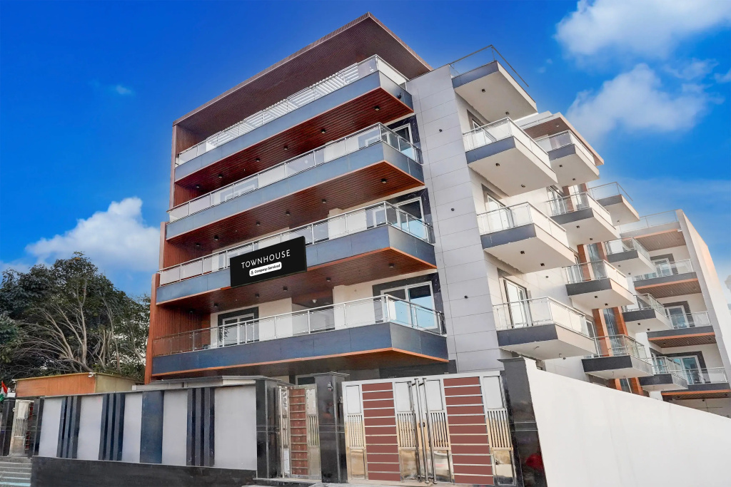 Super Townhouse Sector 93 Noida Expressway