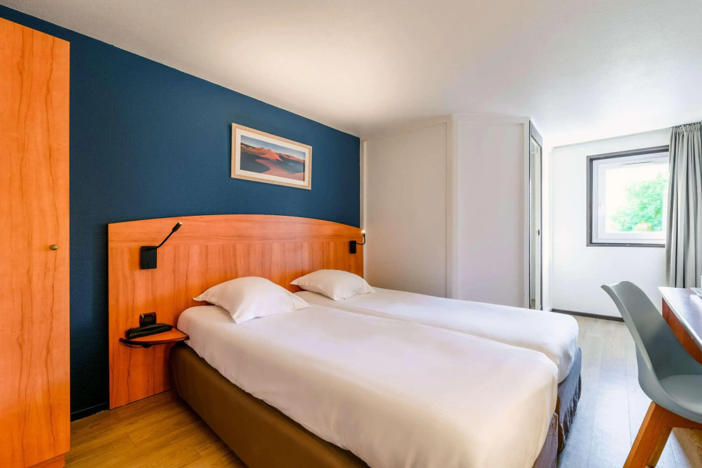 Comfort Hotel Evreux - Général