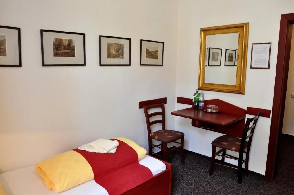 Hotel Cisar Ferdinand - Chambres