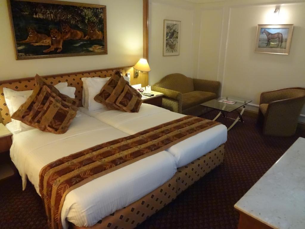 Regent Hotel by null