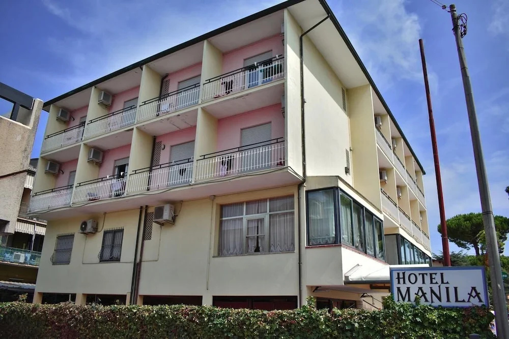 Hotel Manila