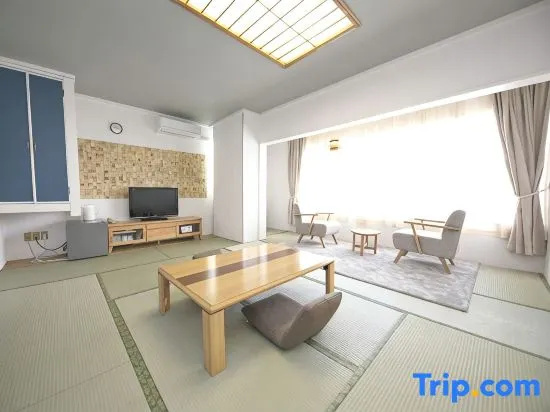 Standard room with lake view