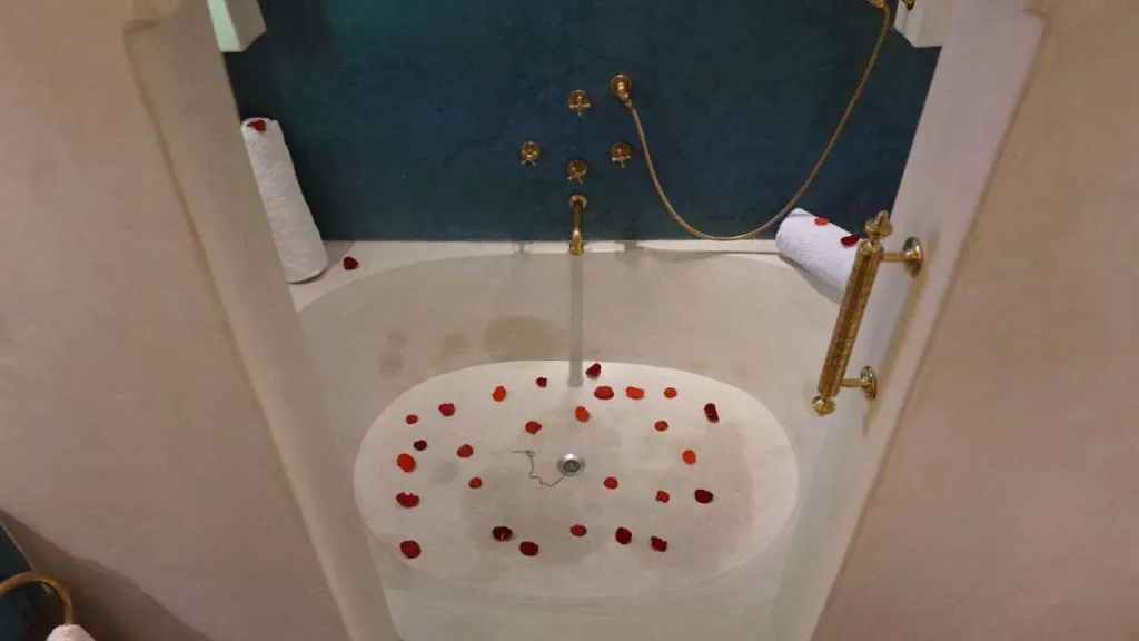 Hotel photo 28