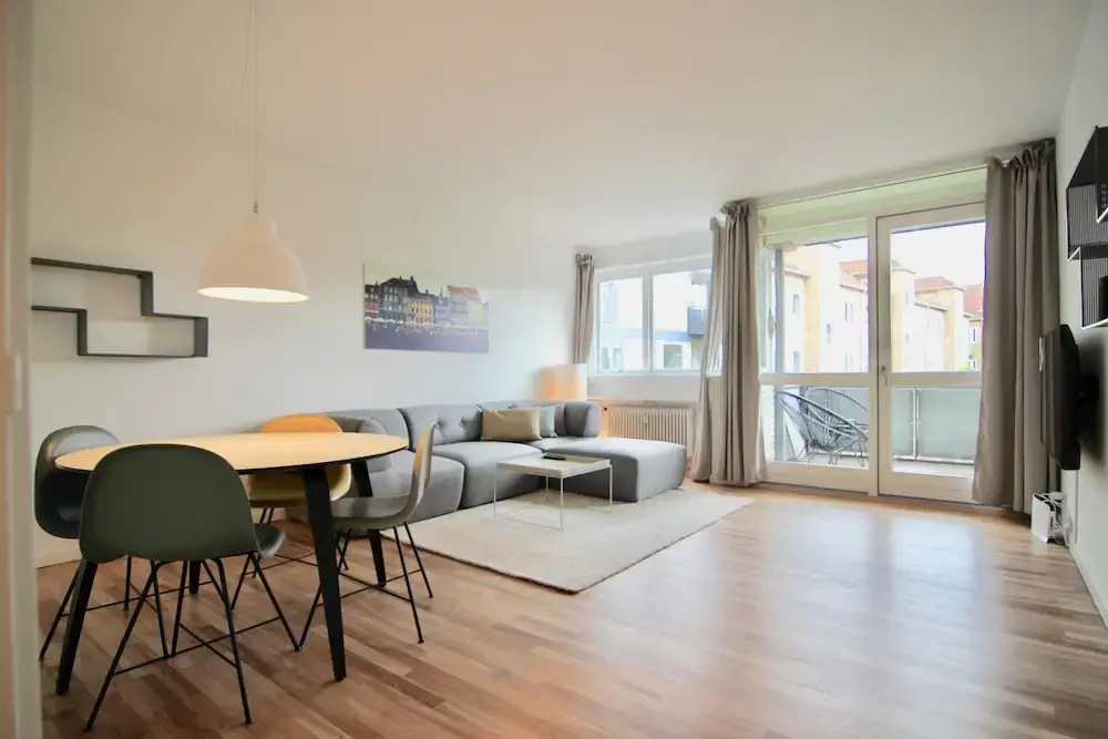 Lovely 2-bed in Frederiksberg w Balcony - 177