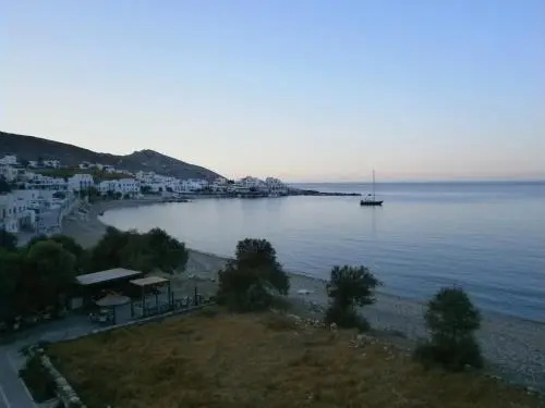 Beach & Waterfront