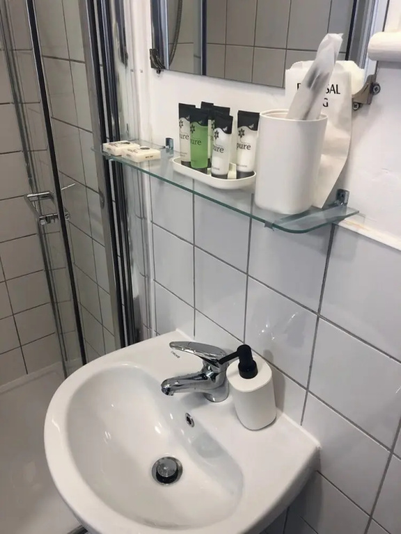 Hotel photo 8