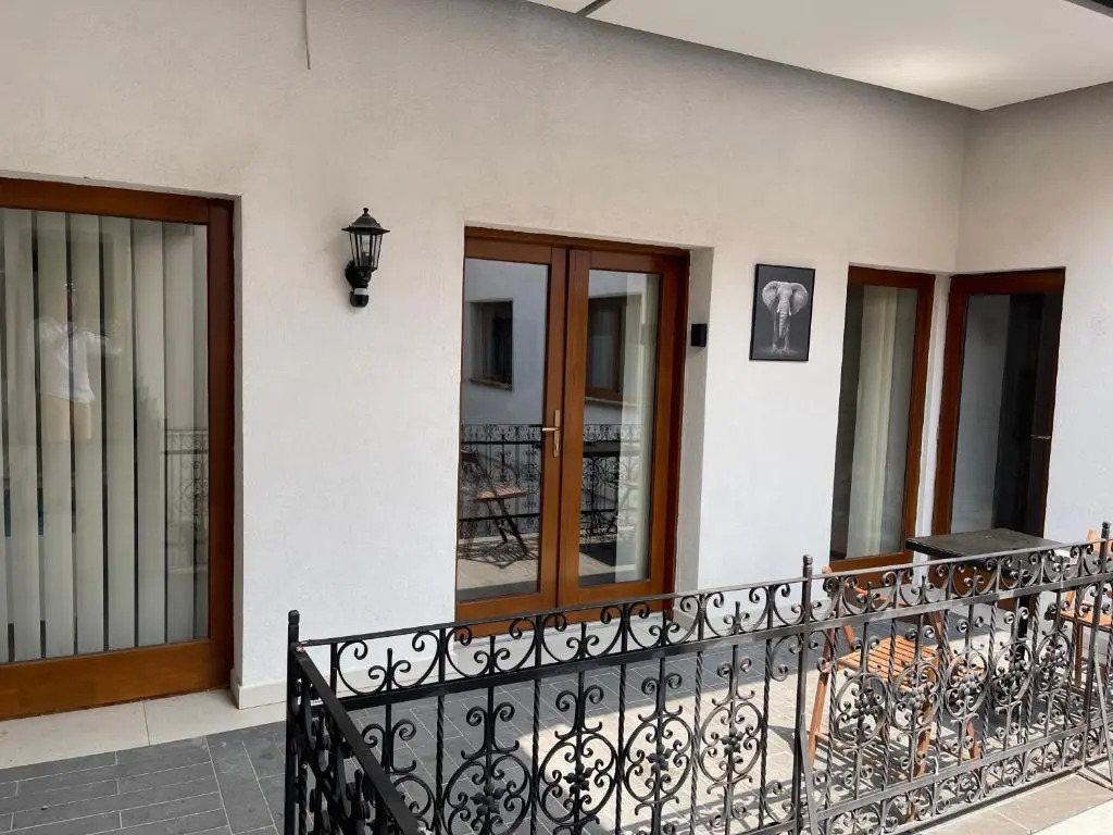 Savoya4 Old City Center Self Checkin WorkspaceStudio - фото 6