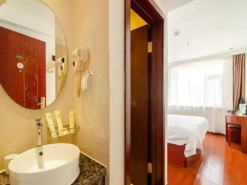 GreenTree Inn Liaoning Jinzhou Railway Station Express Hotel - Général