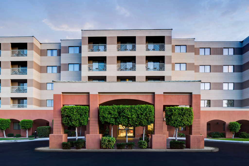 Courtyard by Marriott Scottsdale Old Town