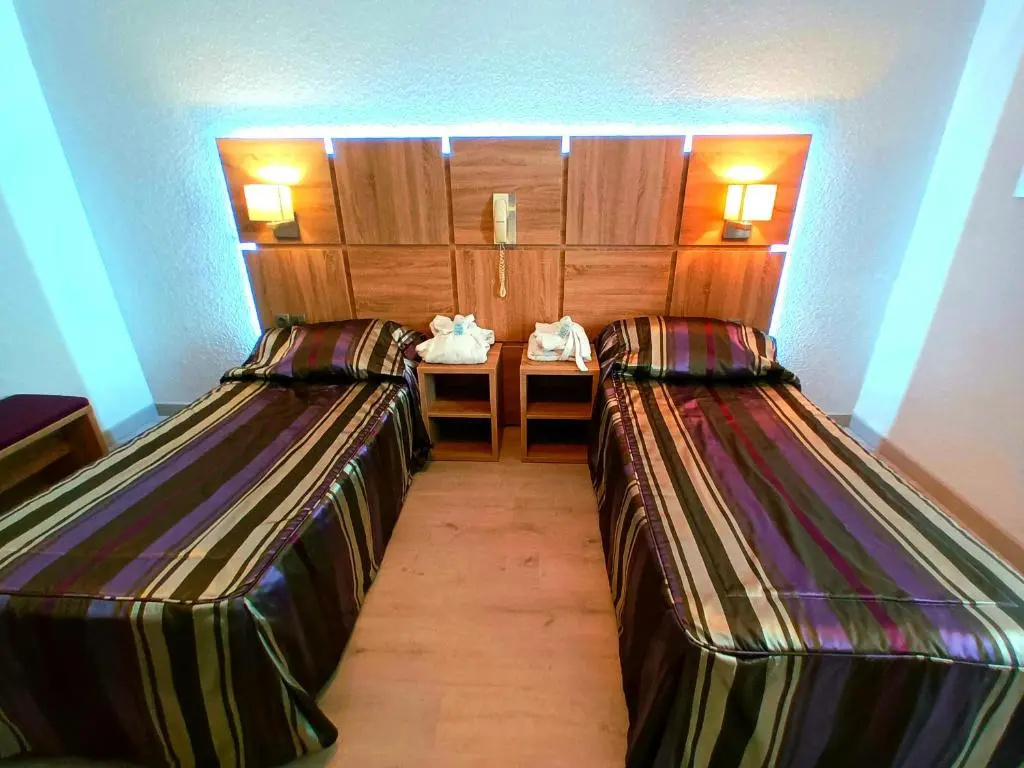 Standard Double room (twin beds)