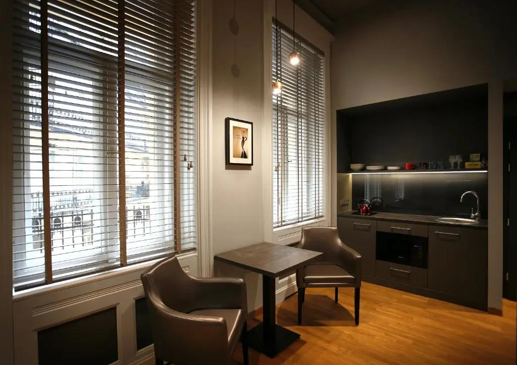 Superior Apartment