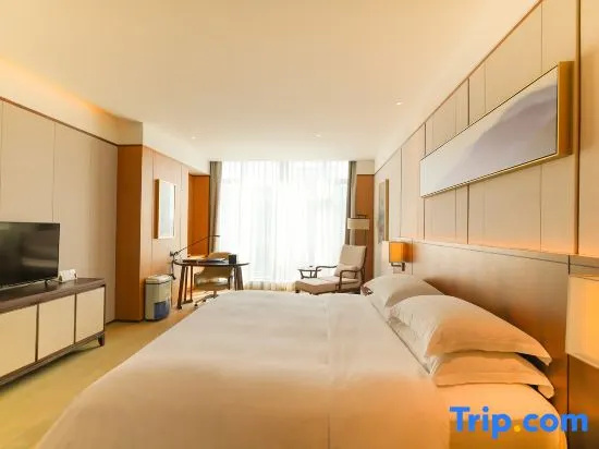 Executive Double room (full double bed)