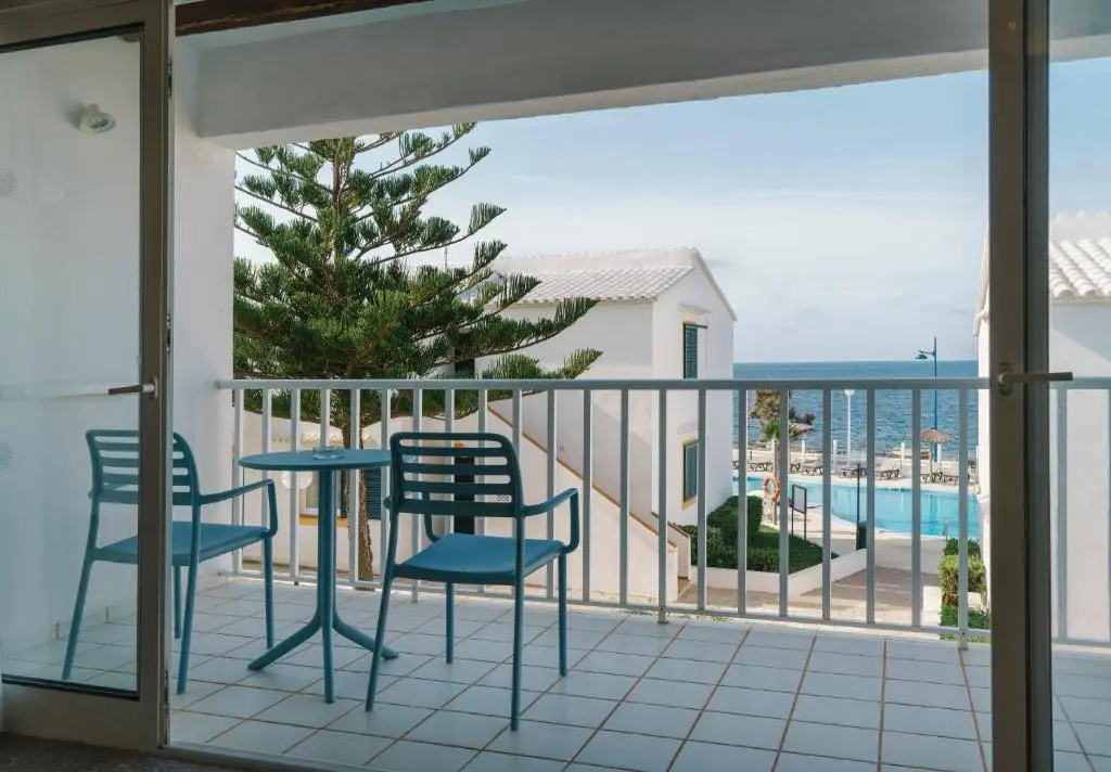 AluaSun Far Menorca Hotel - Chambres