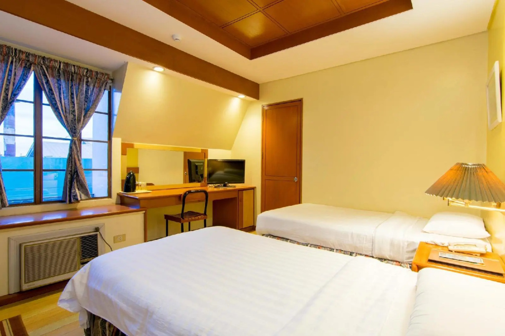 Hotel photo 11