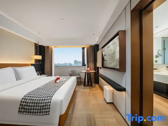 Premium Double room with garden view (full double bed)