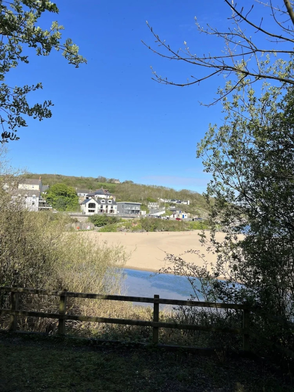 Beach & Waterfront