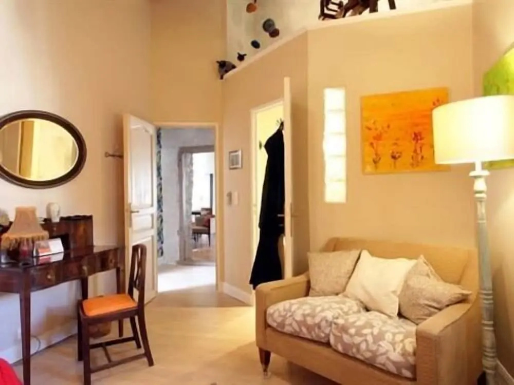 Voir la photo 2 — La Maison de Textile