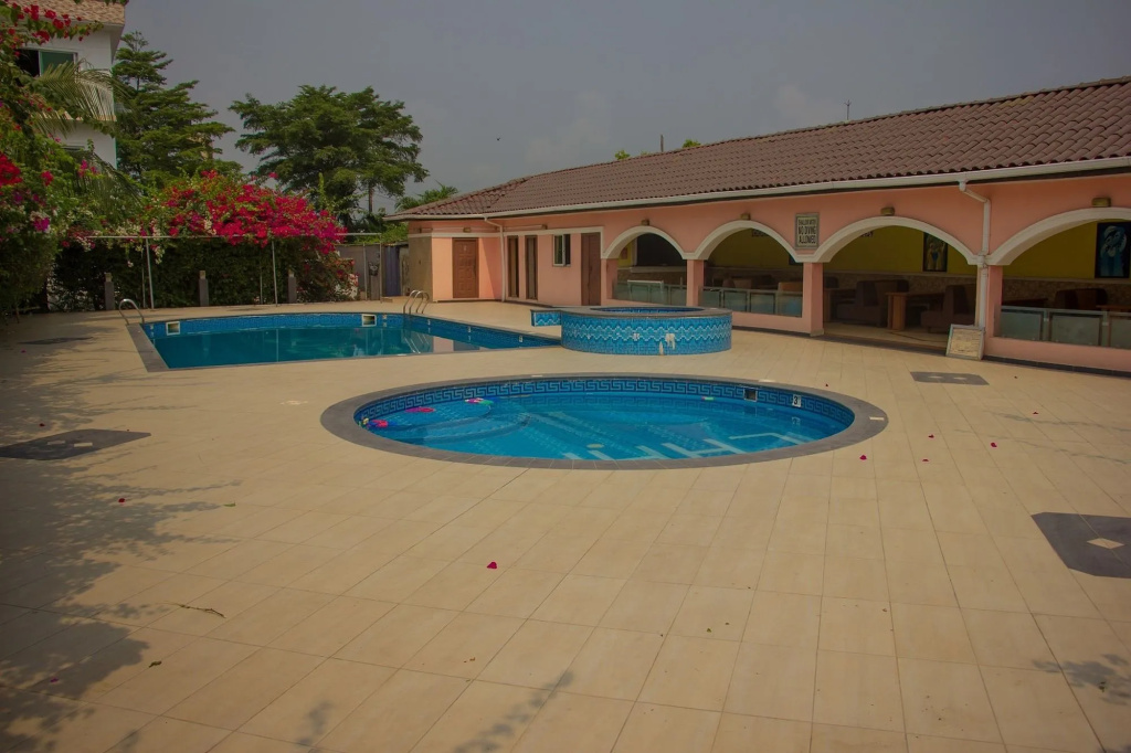 Hotel photo 12