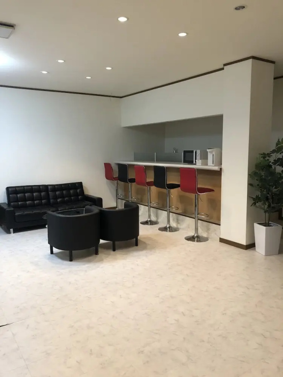 Lobby & Reception