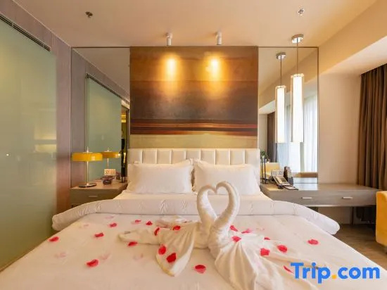 Superior Double room (full double bed)