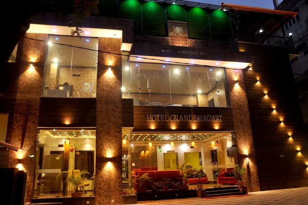 Hotel Grand Bhagwat