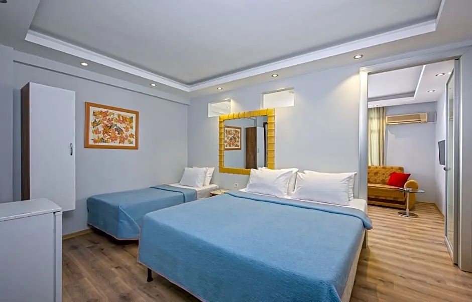 Standard Family room
