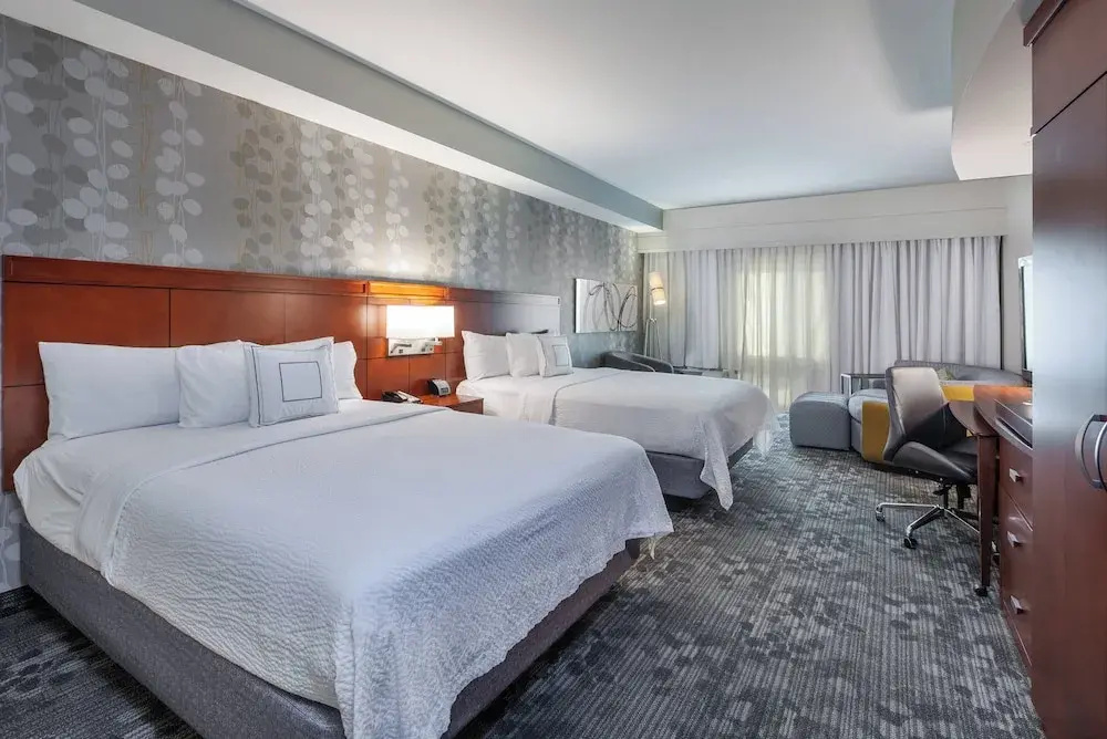 Courtyard by Marriott Tulsa Woodland Hills - Chambres