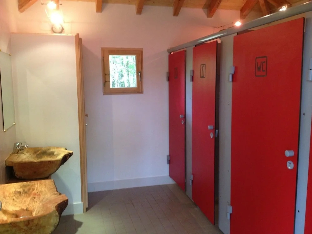 Afficher la photo 8 — Moulin de la Jarousse - Les Cabanes