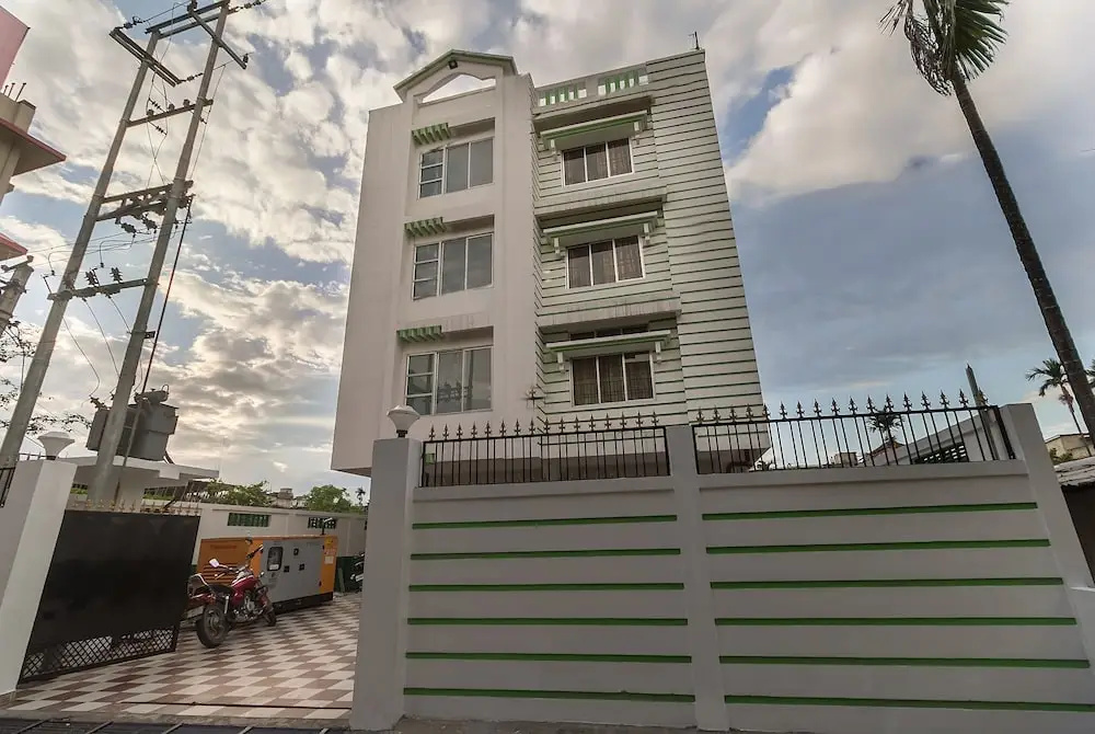 OYO 5545 Spectrum Residency