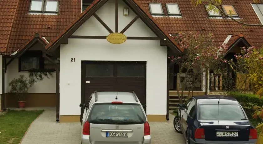 Hangulat Vendégház / Apartman