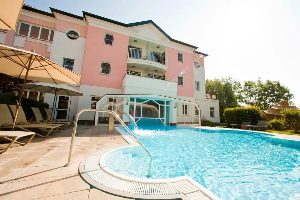 Hotel TraumVogel - Général