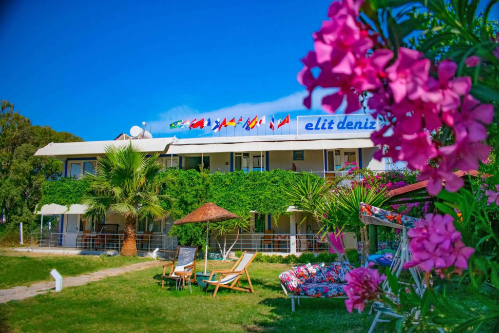 Hotel photo 8