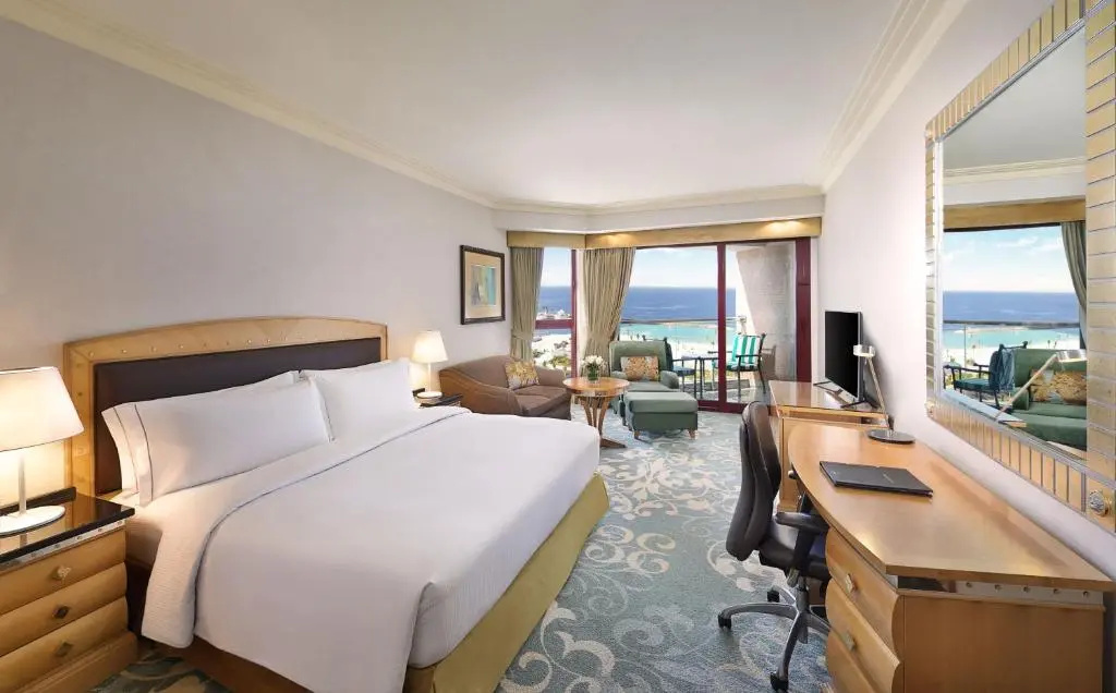 Deluxe Double room with sea view (full double bed)