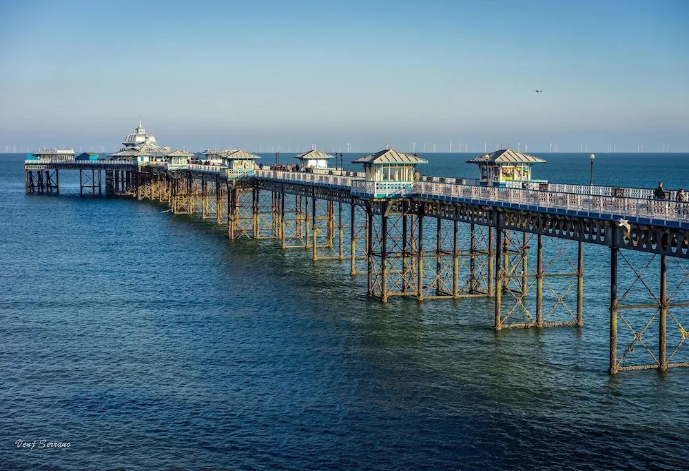 Beach & Waterfront