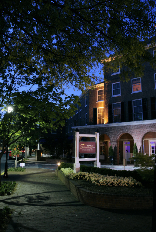 The Tidewater Inn