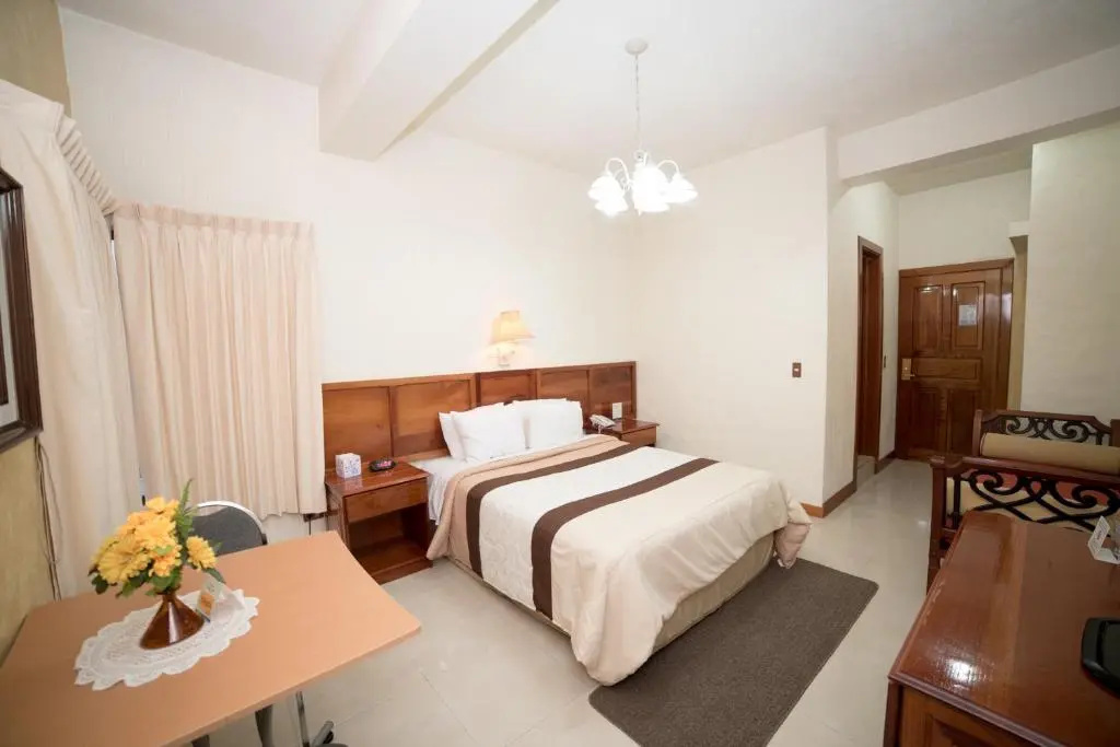Hotel Anna Inn - Chambres