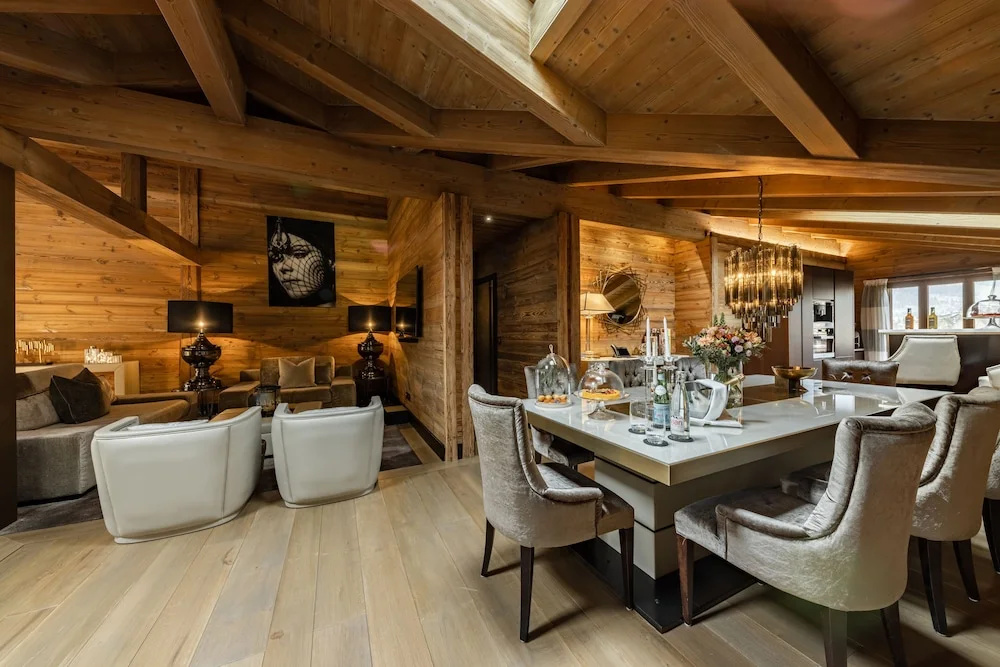 Presidential Apartment